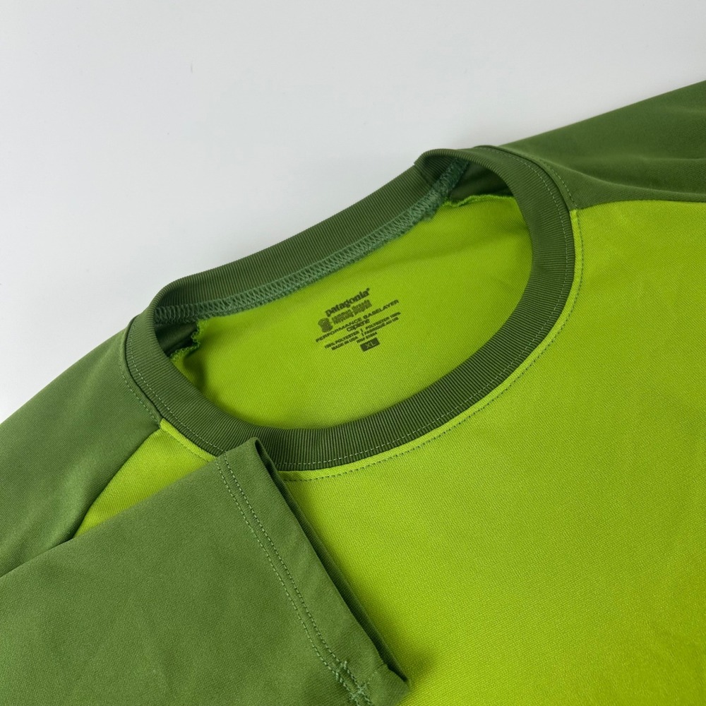 Patagonia Men's XL Capilene Performance Baselayer Green Long Sleeve Shirt